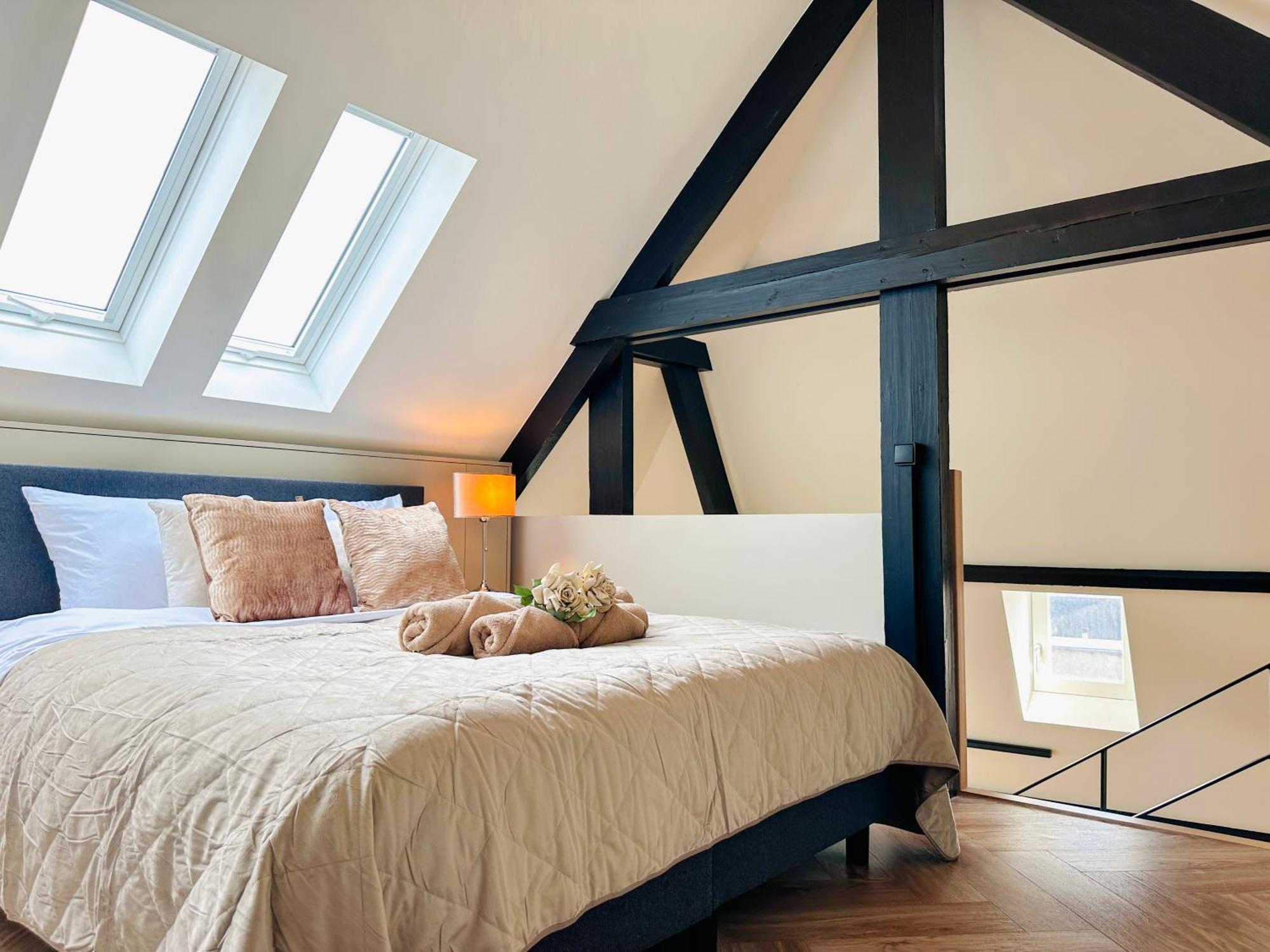 Апартаменты Celina'S Loft Бреда Экстерьер фото