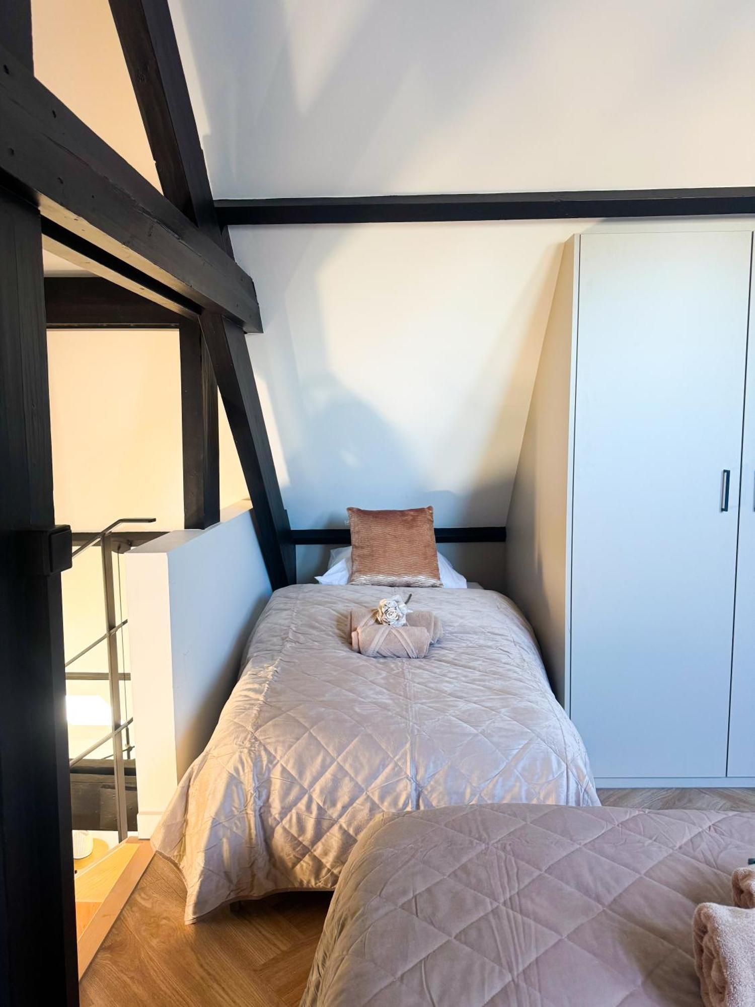 Апартаменты Celina'S Loft Бреда Экстерьер фото